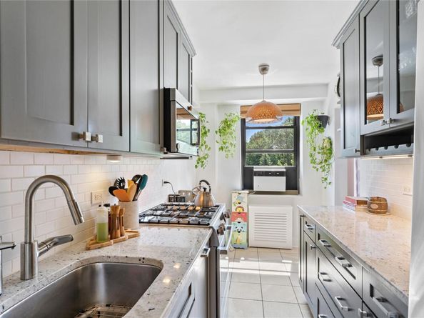 3103 Fairfield Avenue 5D, Bronx NY 10463