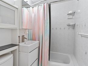 3103 Fairfield Avenue 5D, Bronx NY 10463