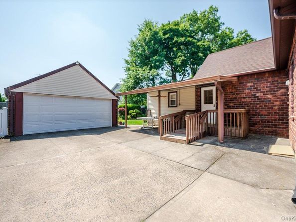 715 Iris Street, Franklin Square NY 11010
