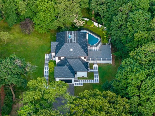 33 High Farms Road, Old Brookville NY 11545