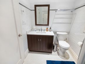 20 Sussex Road, Great Neck NY 11020