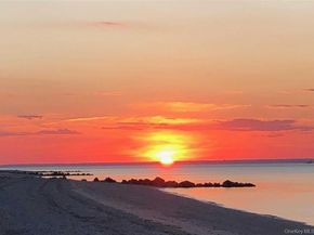 32 Soundview Drive, Northport NY 11768