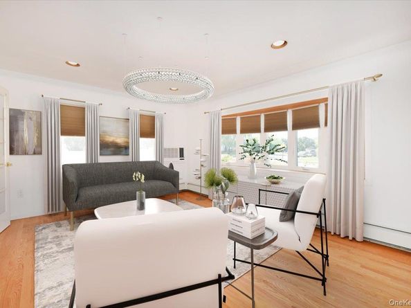243 Seaford Avenue, Massapequa NY 11758