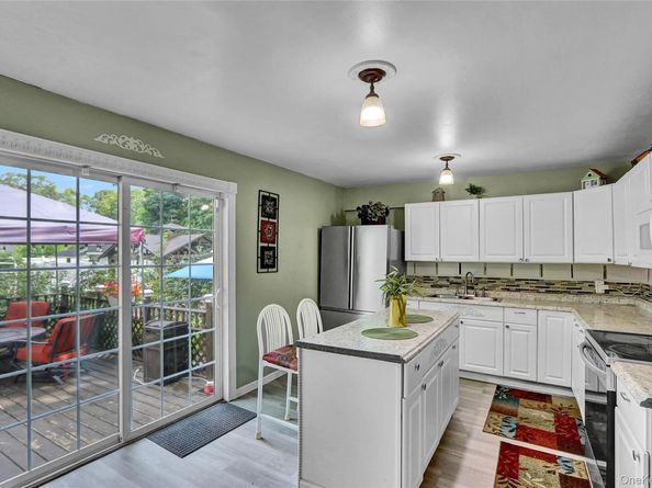 33 Breston Drive W, Shirley NY 11967