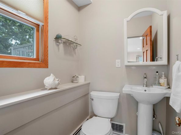 918 Sylvan Lane, Mamaroneck NY 10543