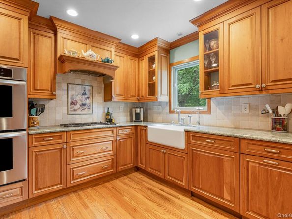 918 Sylvan Lane, Mamaroneck NY 10543