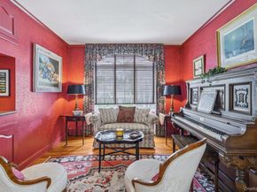 402 N Village Avenue, Rockville Centre NY 11570