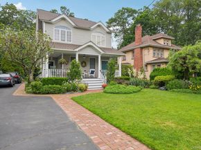 402 N Village Avenue, Rockville Centre NY 11570