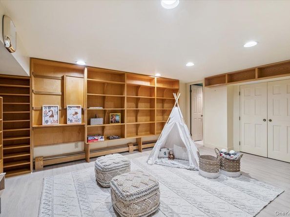 18 Forest Lane, Scarsdale NY 10583