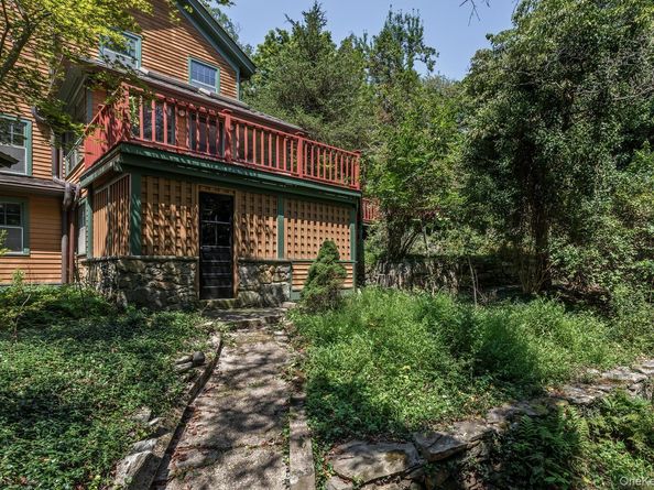 81 Glendale Road, Ossining NY 10562