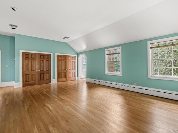 81 Glendale Road, Ossining NY 10562