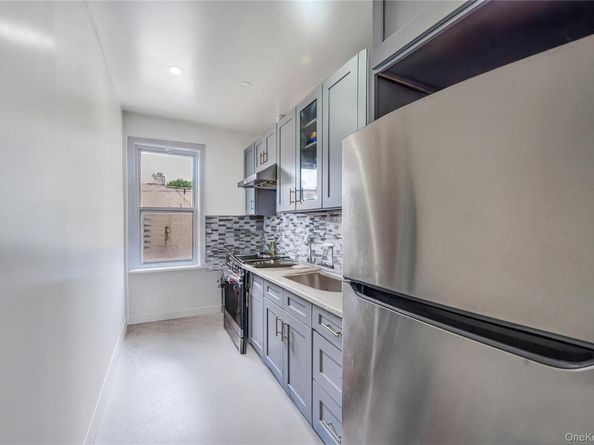 371 Pine Street, Brooklyn NY 11208