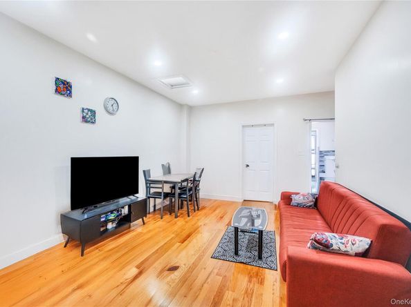 371 Pine Street, Brooklyn NY 11208