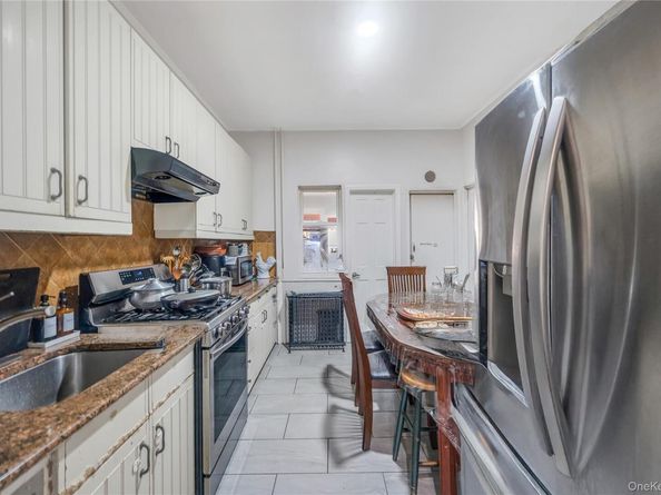 371 Pine Street, Brooklyn NY 11208