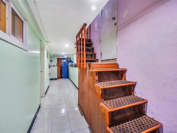 371 Pine Street, Brooklyn NY 11208