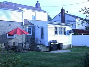24 Garnet Place, Elmont NY 11003
