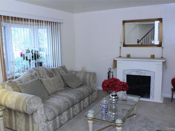 24 Garnet Place, Elmont NY 11003