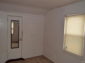 24 Garnet Place, Elmont NY 11003