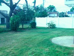 24 Garnet Place, Elmont NY 11003
