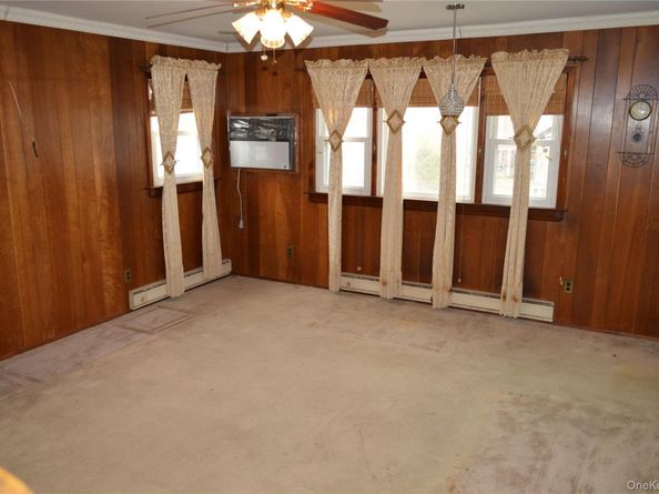 24 Garnet Place, Elmont NY 11003