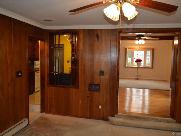 24 Garnet Place, Elmont NY 11003