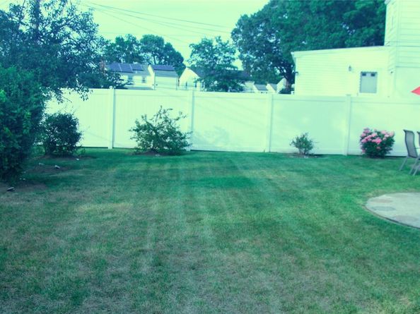 24 Garnet Place, Elmont NY 11003