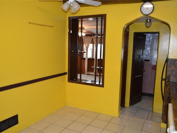 24 Garnet Place, Elmont NY 11003