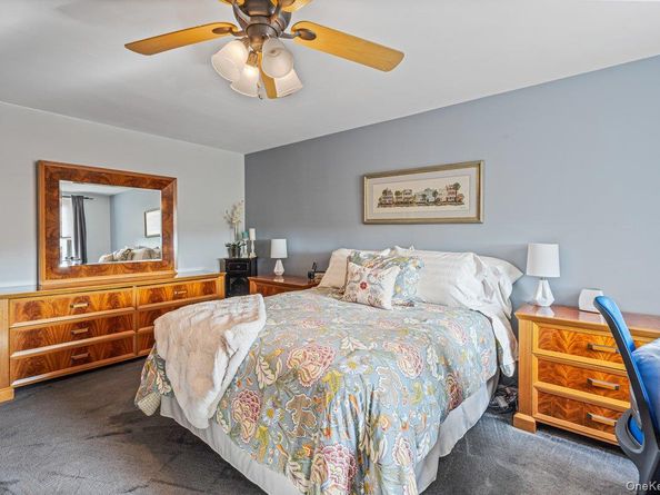 18-55 Corporal Kennedy St 6H, Bayside NY 11360