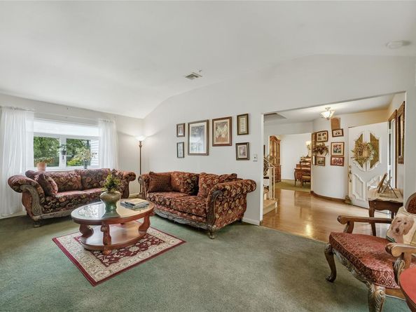 283 Town Line Road, East Northport NY 11731
