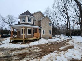 25a Randall, Shoreham NY 11786