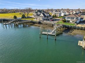 255 Delaware Avenue, Island Park NY 11558