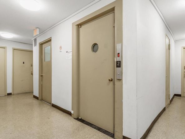50-21 39th Place 2C, Sunnyside NY 11104