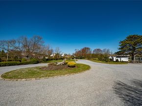 101 West Lane, Bay Shore NY 11706