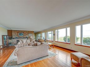 101 West Lane, Bay Shore NY 11706