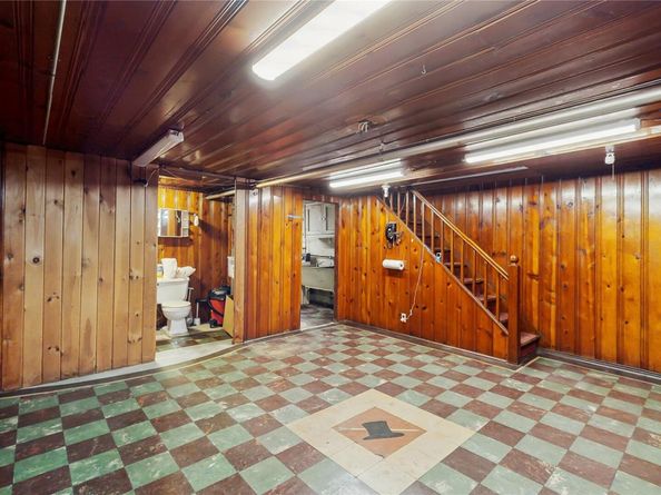 148-40 61 Road, Flushing NY 11367