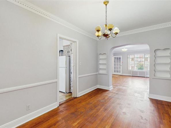 148-40 61 Road, Flushing NY 11367