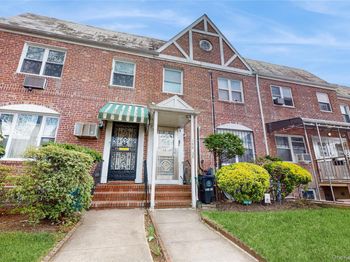 148-40 61 Road