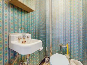148-40 61 Road, Flushing NY 11367
