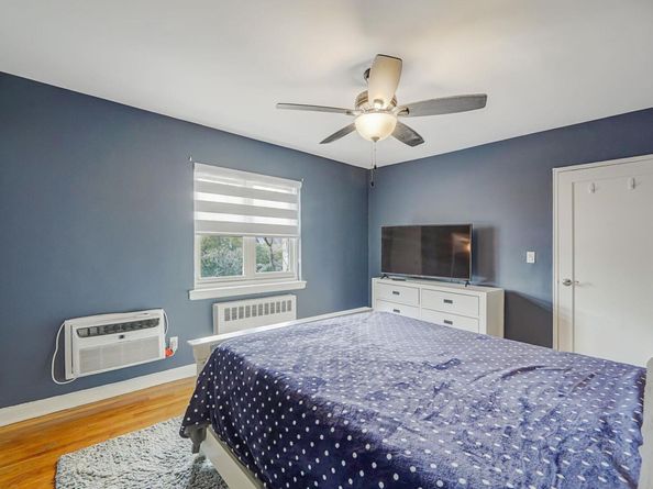 414 Merrick Road 4.5B, Rockville Centre NY 11570