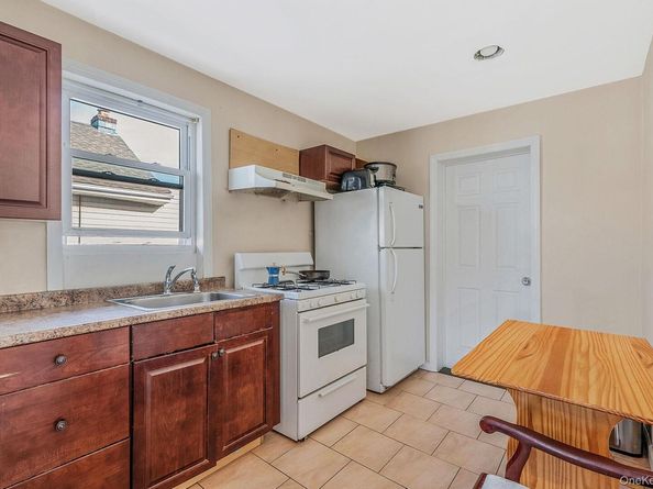 236 W Pine Street, Long Beach NY 11561