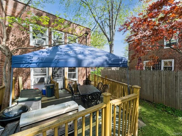149-32 Union Turnpike 24A, Briarwood NY 11367