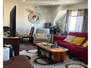 197-21 Carpenter Avenue 3G, Hollis NY 11423