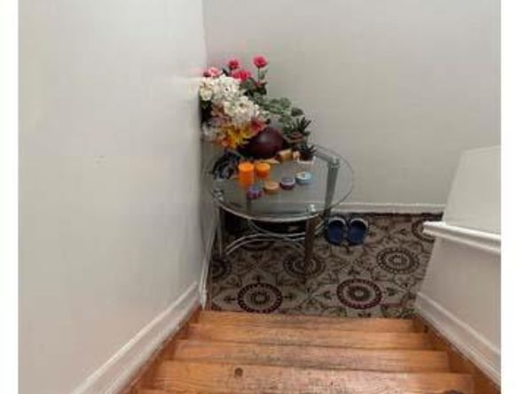 197-21 Carpenter Avenue 3G, Hollis NY 11423