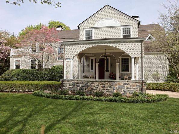 69 Prospect Avenue, Larchmont NY 10538