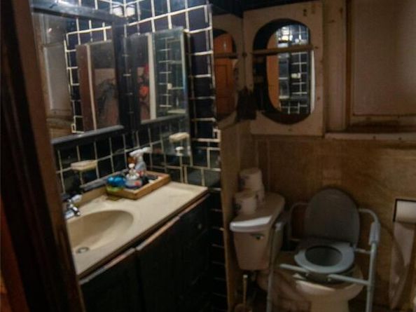 3301 Cruger Avenue, Bronx NY 10467