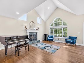 8 Tecumseh Court, Commack NY 11725