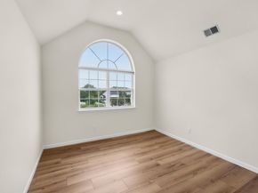 8 Tecumseh Court, Commack NY 11725