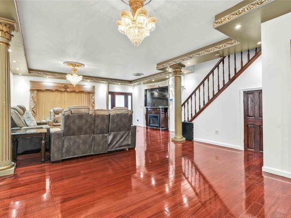 114-11 86th Avenue, Richmond Hill North NY 11418