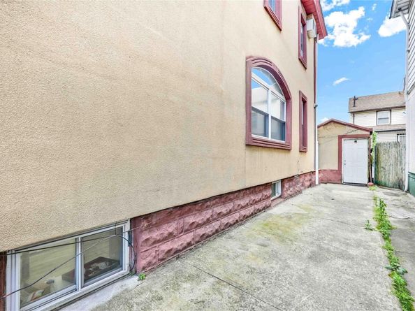 114-11 86th Avenue, Richmond Hill North NY 11418