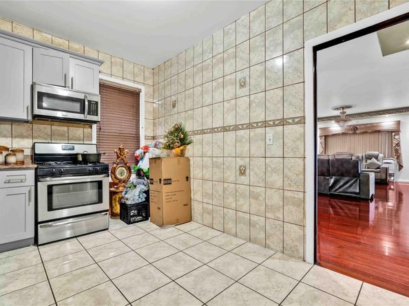 114-11 86th Avenue, Richmond Hill North NY 11418